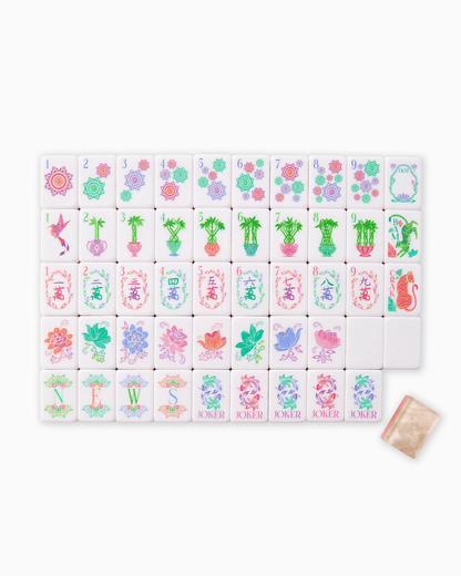 Mahjong tiles with a pearlescent finish