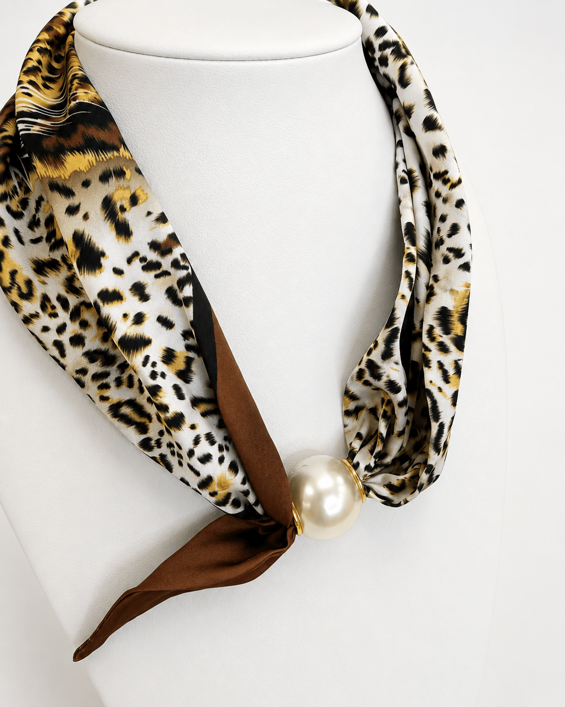 Leopard and pearl scarf necklace in an extra-long strand