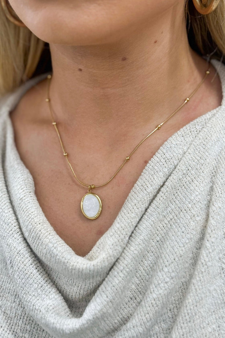 Oval opal pendant necklace