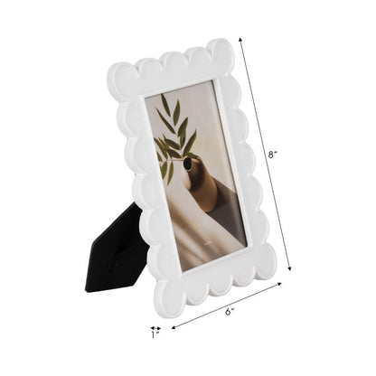 Photo Frame - Resin with Decorative Scalloped Edge - Lavish Boutique11-GIFTS