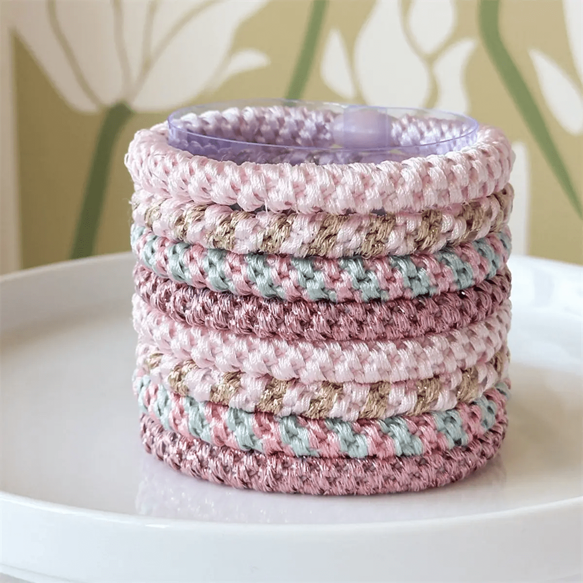 Gift set of hair ties in mixed pink shades