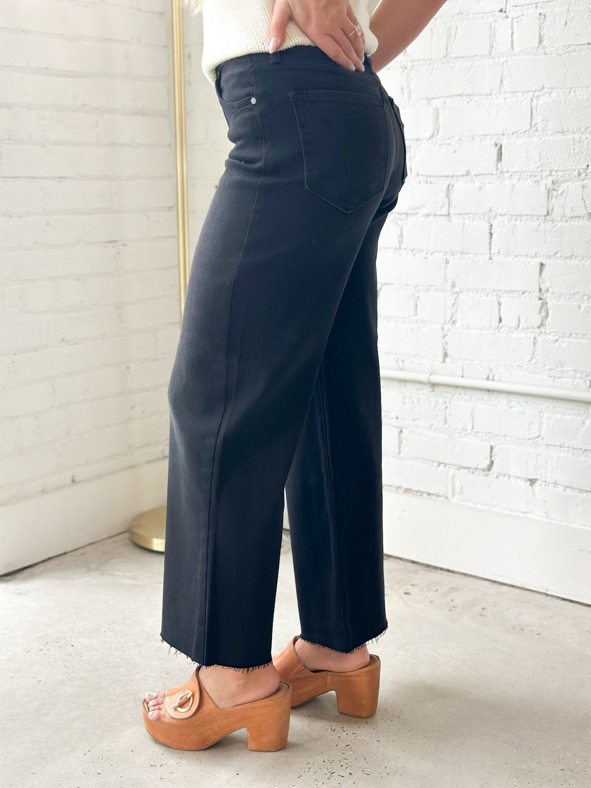Scissor cut wide leg jeans with a high waistband