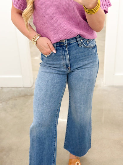 Wide leg jeans with a chopped raw hem