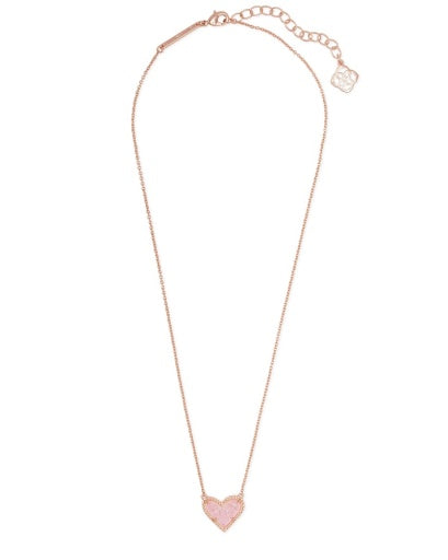 Kendra Scott Ari Heart Short Pendant Necklace Rose Gold Light Pink Drusy