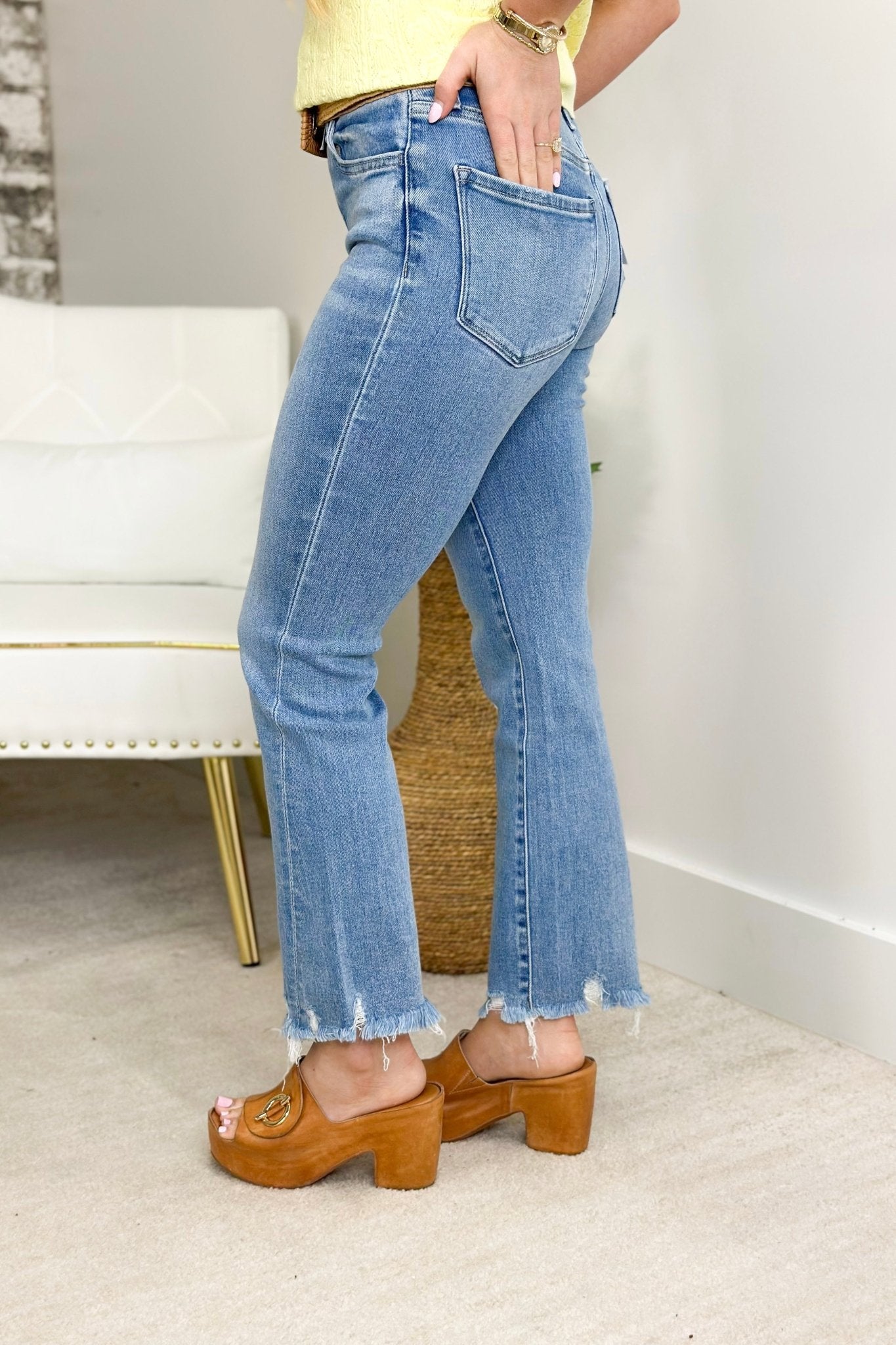 Kick flare denim with a high waist and five pockets
