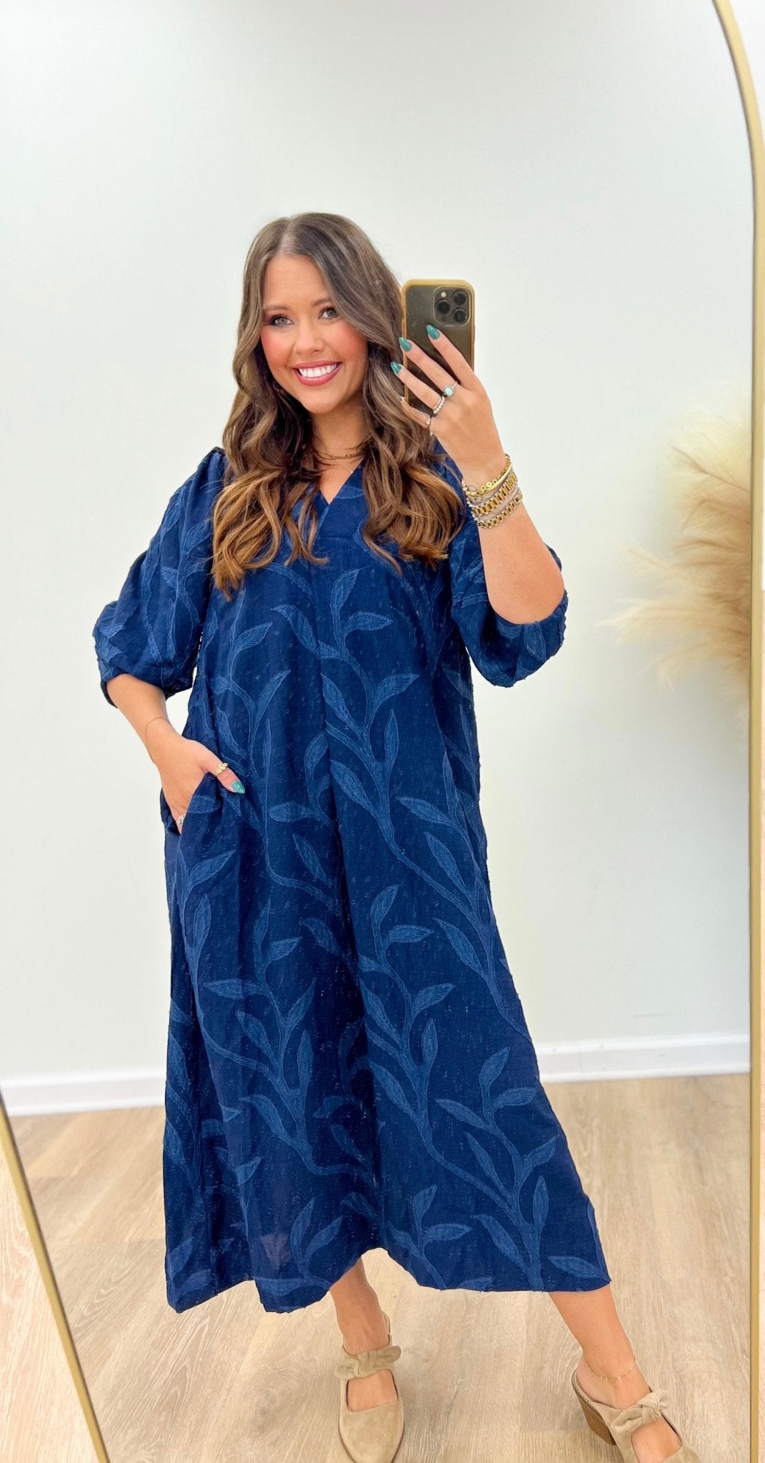 Solid navy midi dress with a folded collar