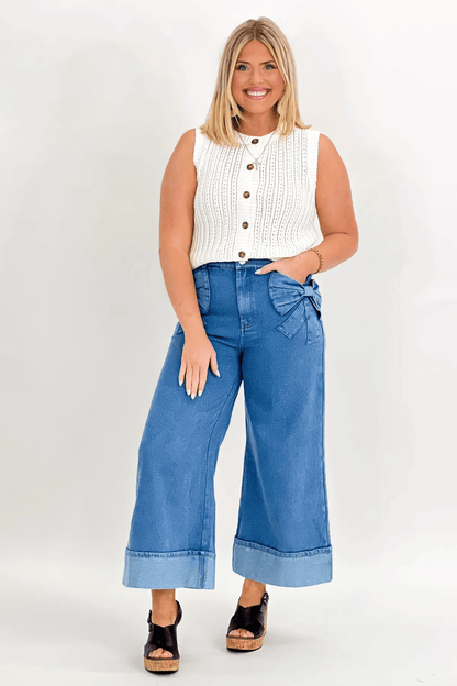 White Button down Sleeveless Knit Top *FINAL SALE* - Lavish BoutiqueTops